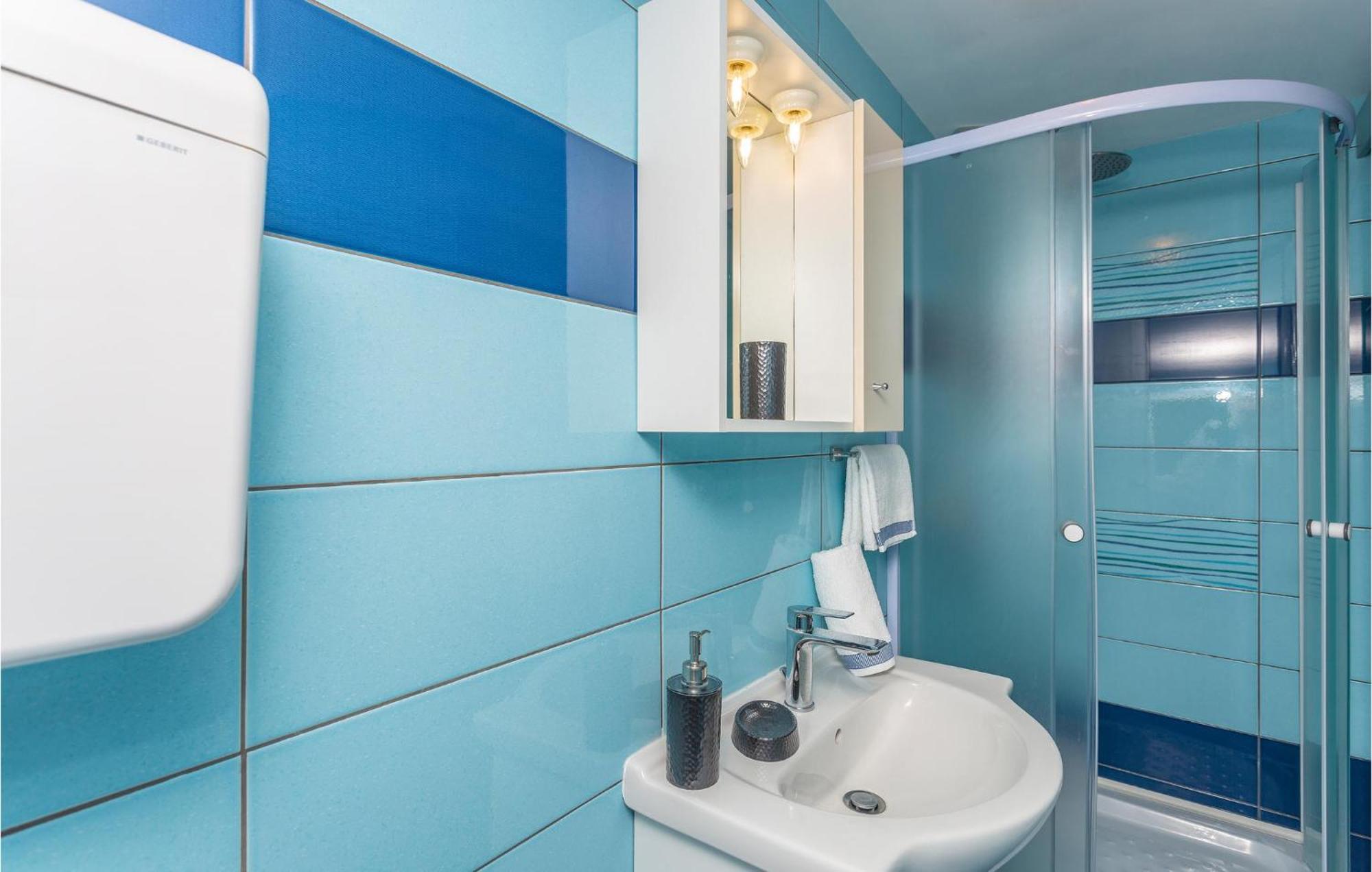 Nice Apartment In Krk With Wifi ริซิกา ภายนอก รูปภาพ